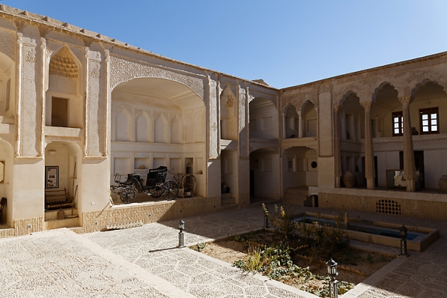 Abarkuh-La vieille ville-068